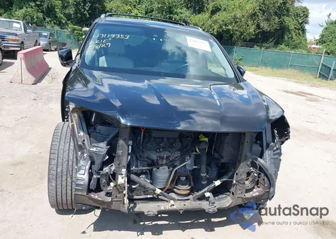 2019 Honda Pilot Touring z USA, uszkodzony, nr VIN 5FNYF6H69KB021253